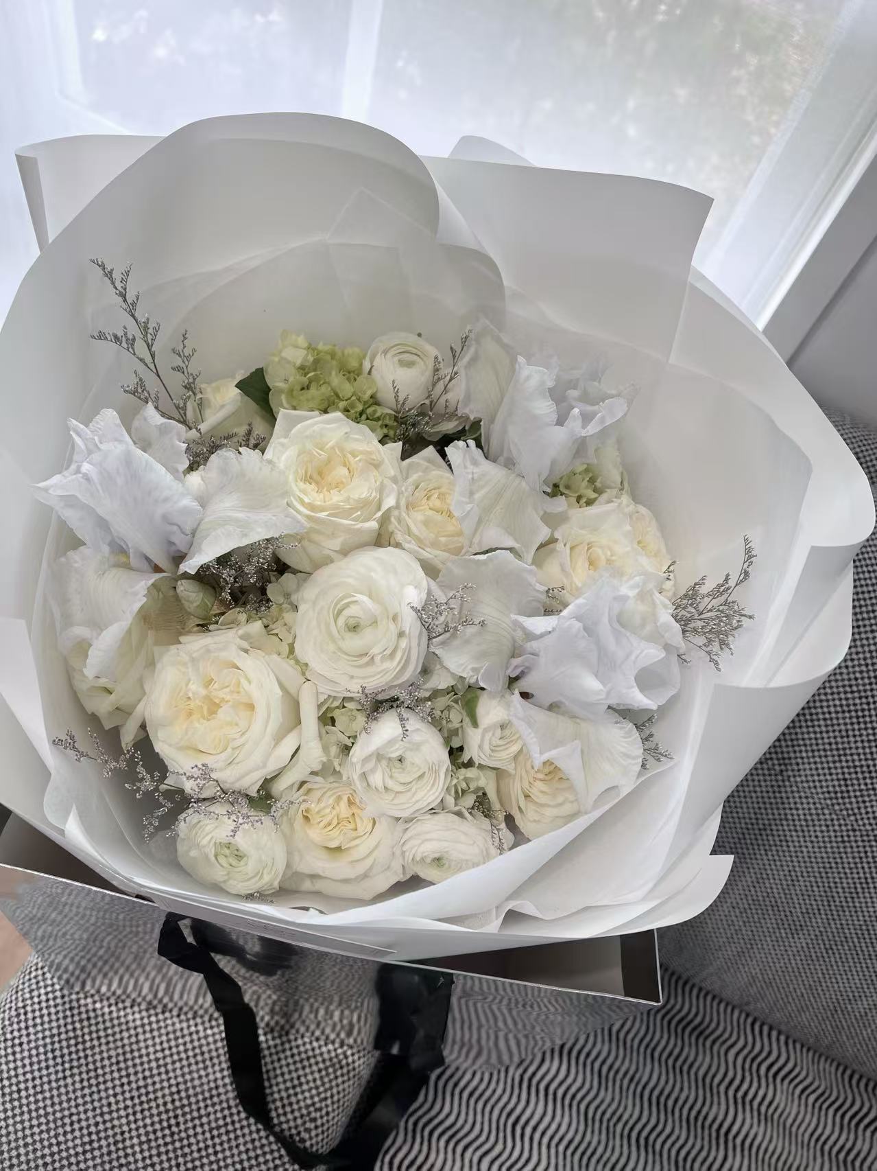 Round white flower bouquet