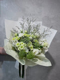 White and green bouquet with laceflower and lisianthus